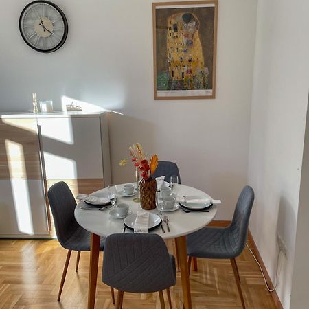 Schoene Eigentumswohnung Im 10 Bezirk Bécs Kültér fotó